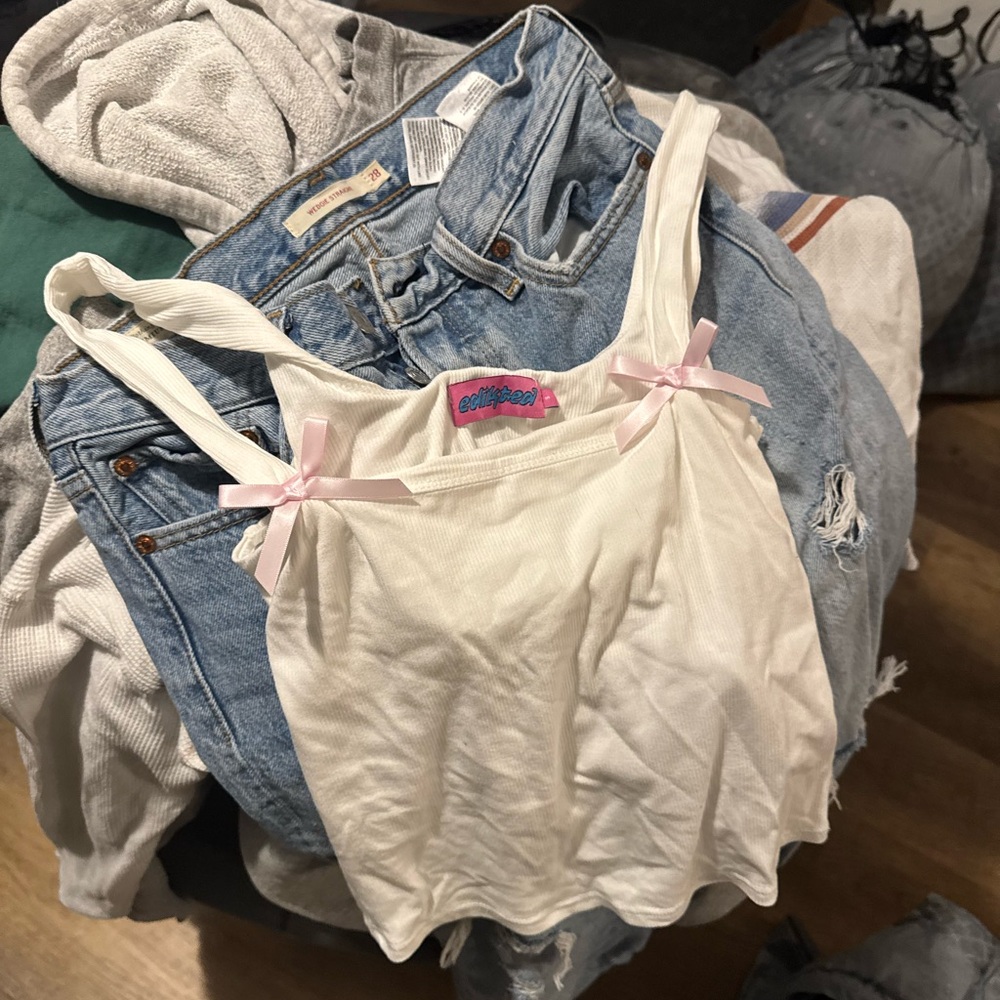 Edikted White Tank Top with Pink Bows
